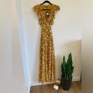 XS Yellow Wrap Dress w Flutter Sleeves - Boohoo